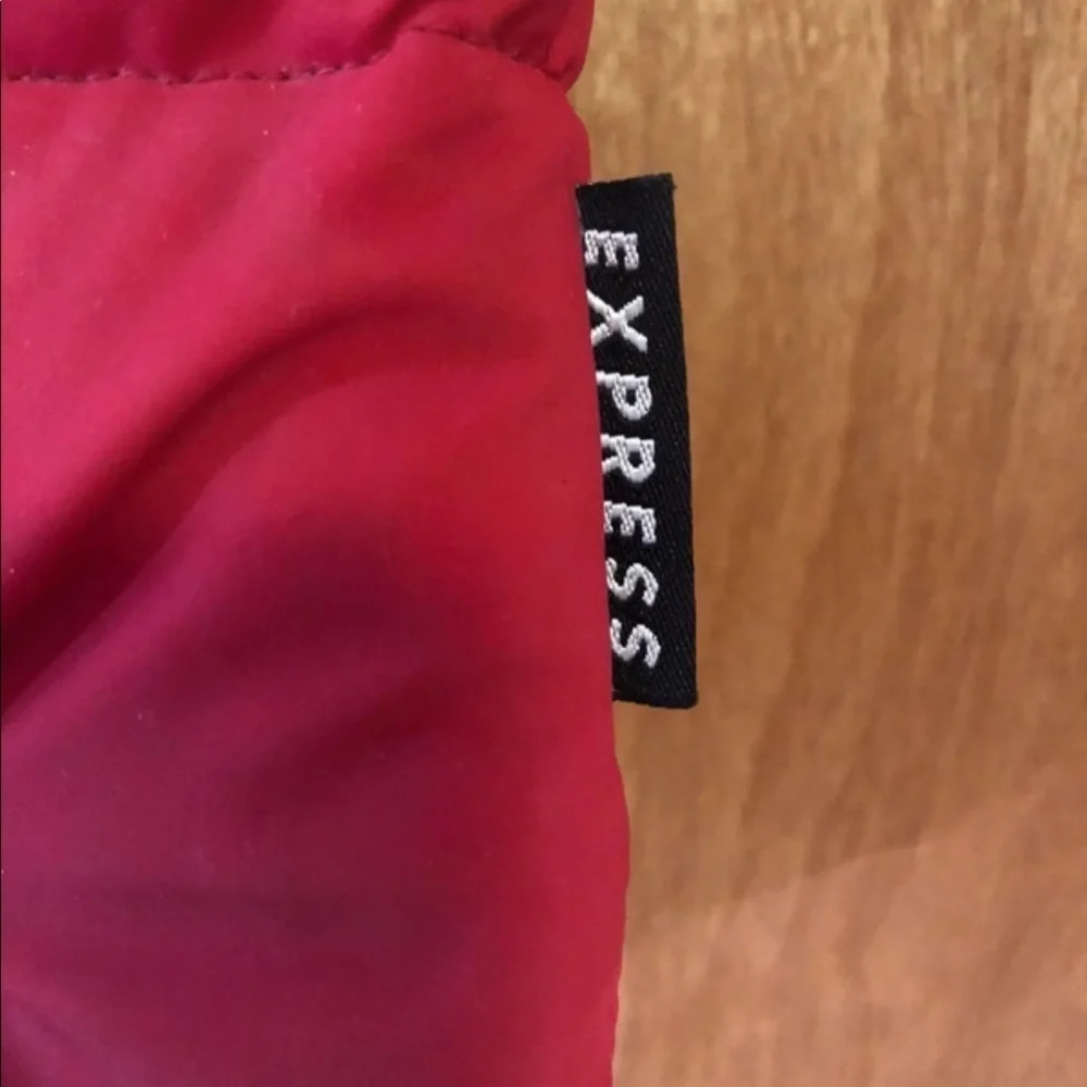 EXPRESS Reversible Puffer Vest Size Medium